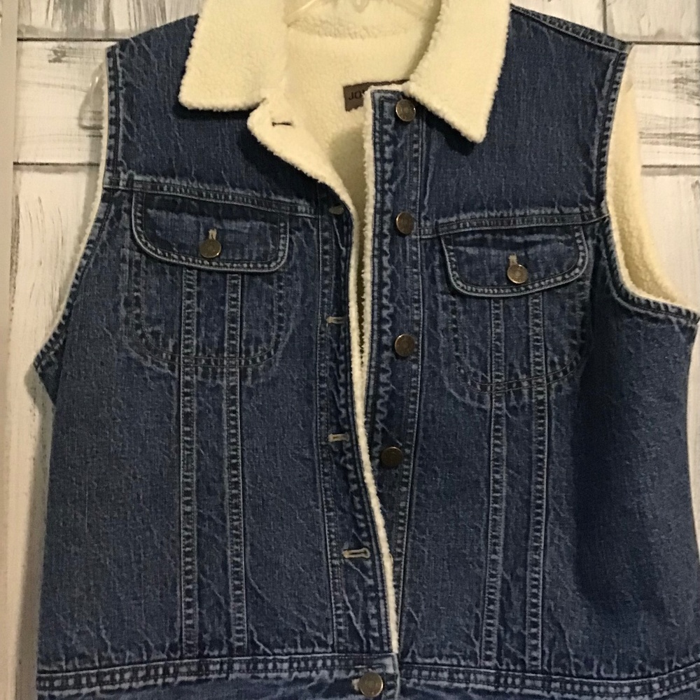 Jones Jeans size 14 Sherpa lined denim vest